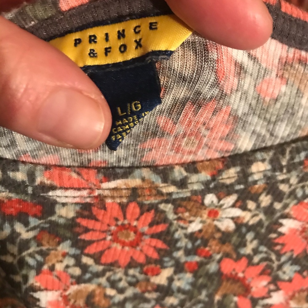 Shirt - Picture 3 of 3